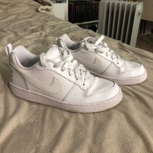 Nike Court Borough sneakers